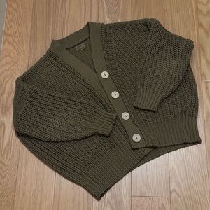 Babaa no.18 Cardigan Sweater